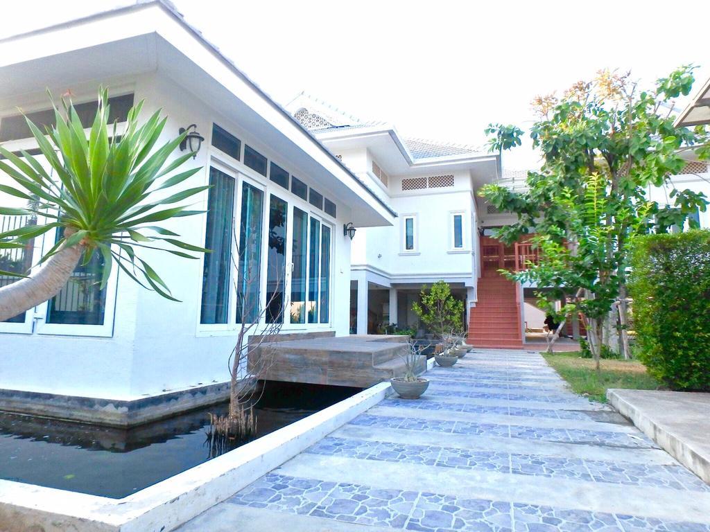 Marisa * Hua Hin