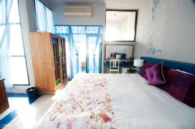 Pran Havana Hua Hin