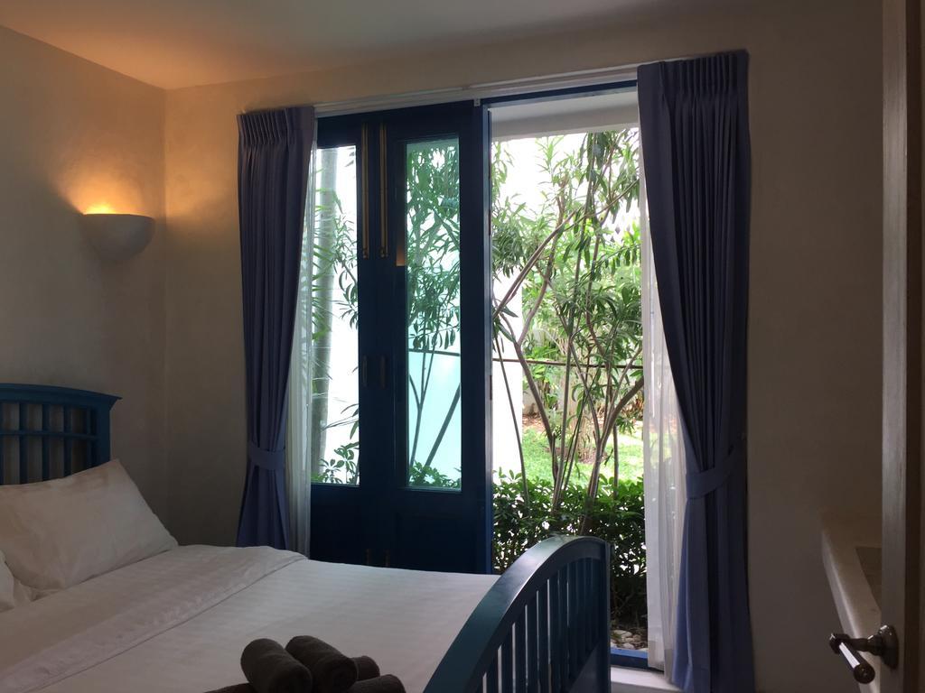 Apartment The Chelona Pool Access By Away *