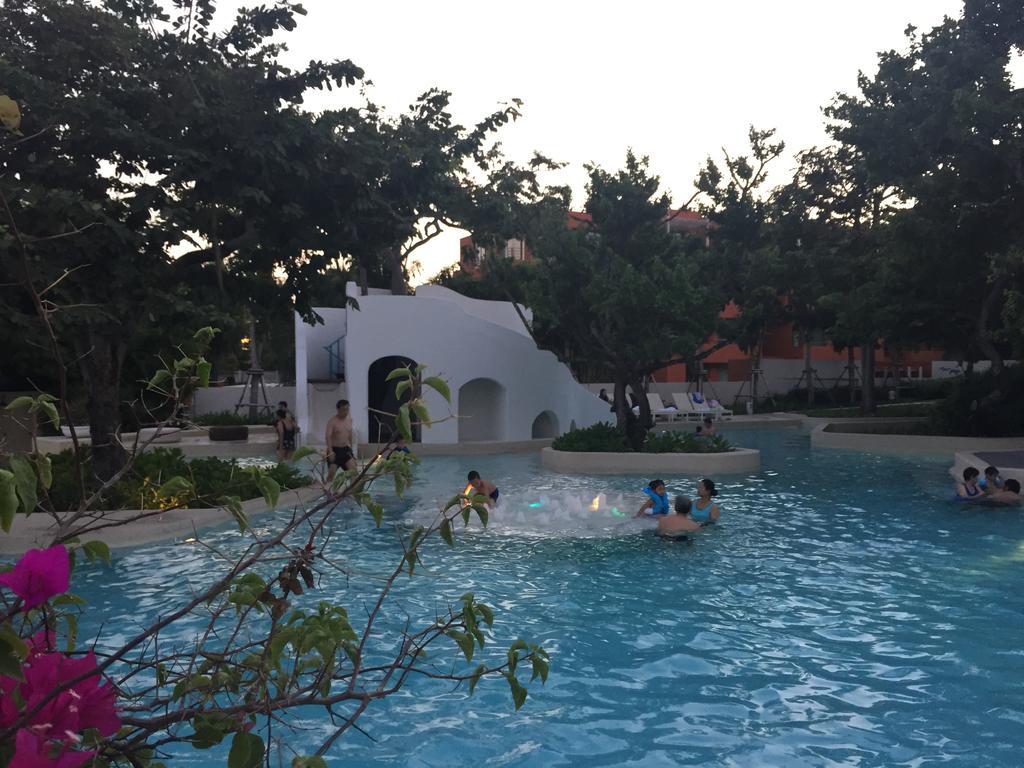 The Chelona Pool Access By Away Apartment Hua Hin
