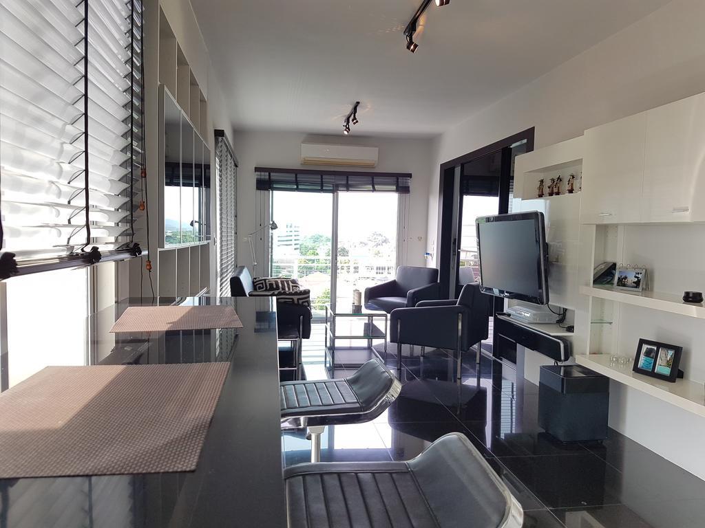 Flame Tree 2-bedroom