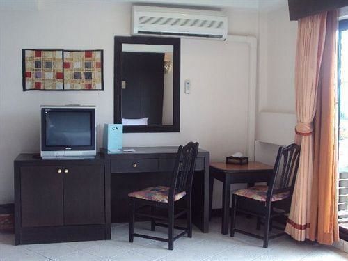 Khách sạn Oyo 447 Royal Express Hua Hin