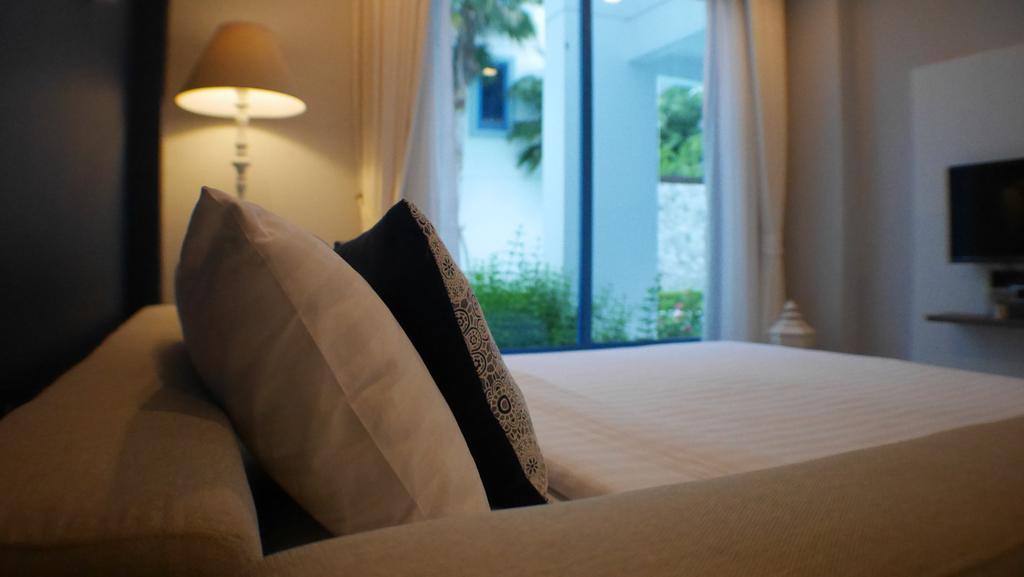 The Crest Santora Beach Front Apartment Hua Hin