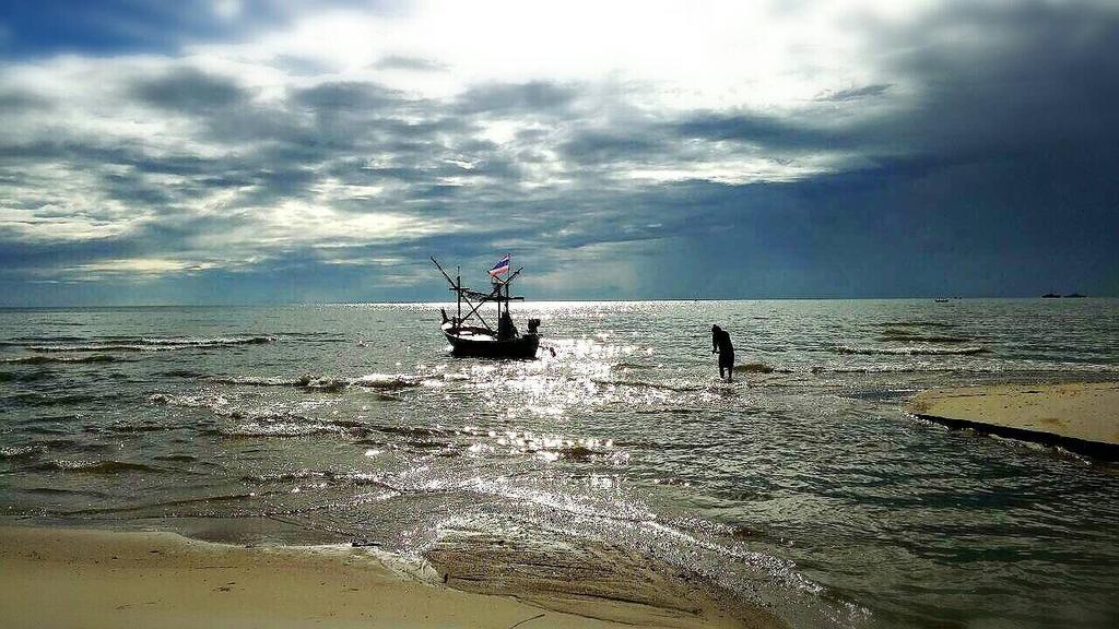 The Crest Santora Beach Front Apartment Hua Hin