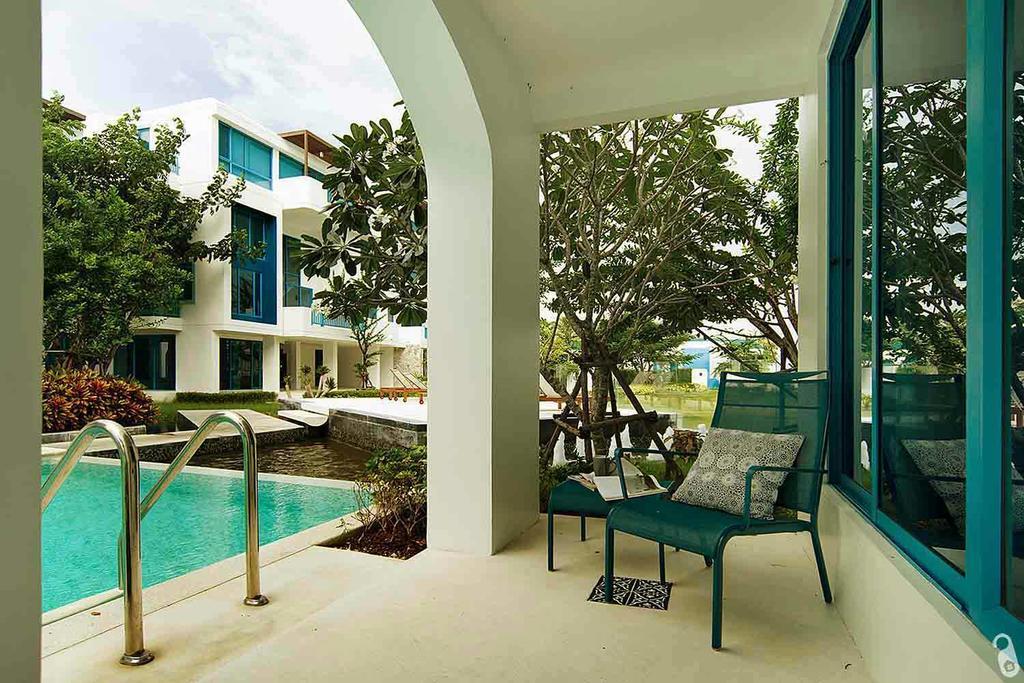 The Crest Santora Beach Front *