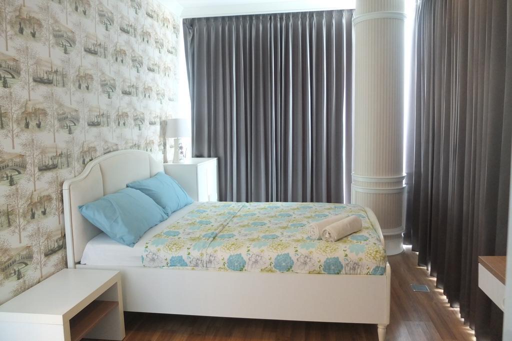 My By Hip Apartment