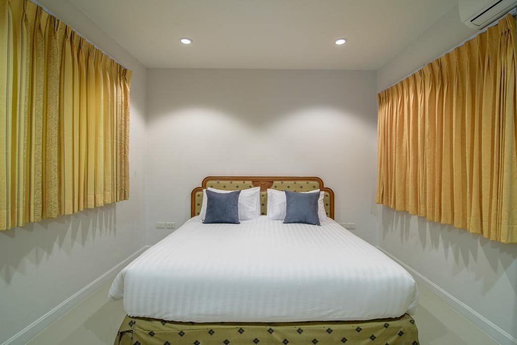 Baan Benjamas Villa *