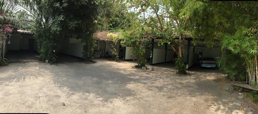 Toto 2* Hua Hin