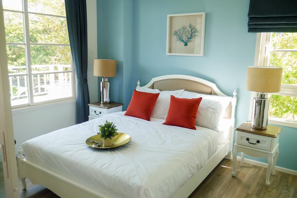 Apartment 2 Bedroom Summer