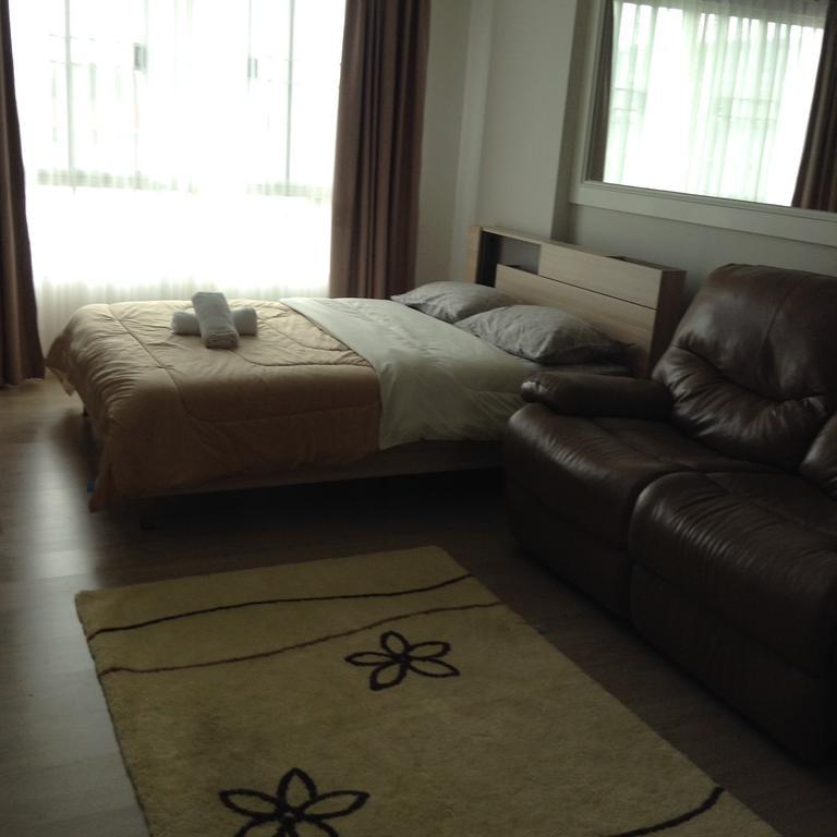 Baan Peang Ploen By Ying Apartment