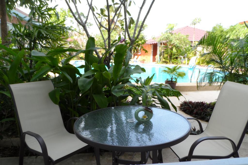Baan Sabaaidee - Adult Friendly 3* HHQ