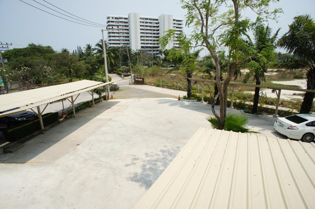 The Hideaway Hotel 3*