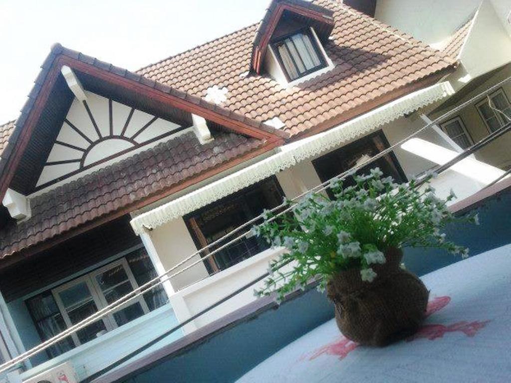 Nilawan Gasthof HHQ