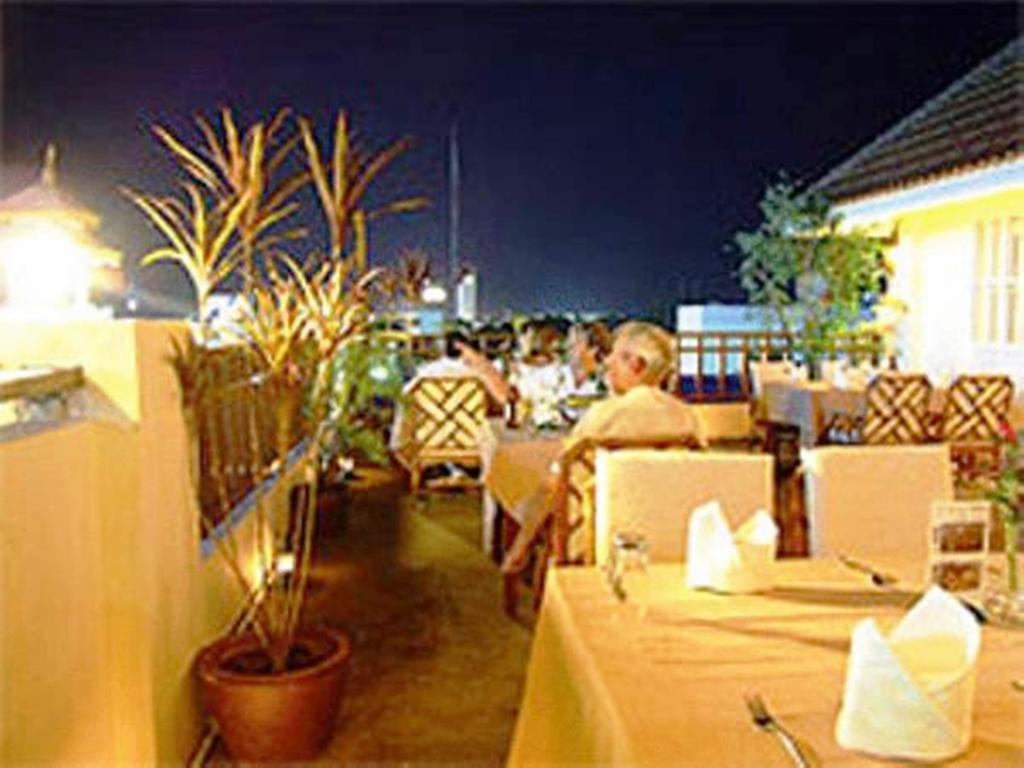 Tanawit & Hotel Hua Hin