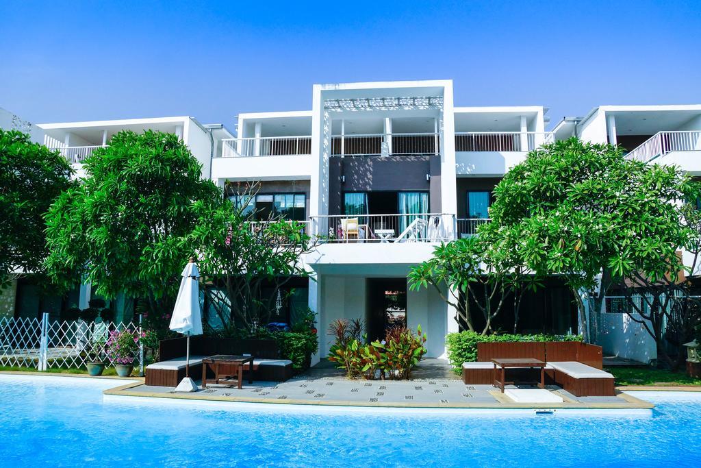 Franjipani Hua Hin