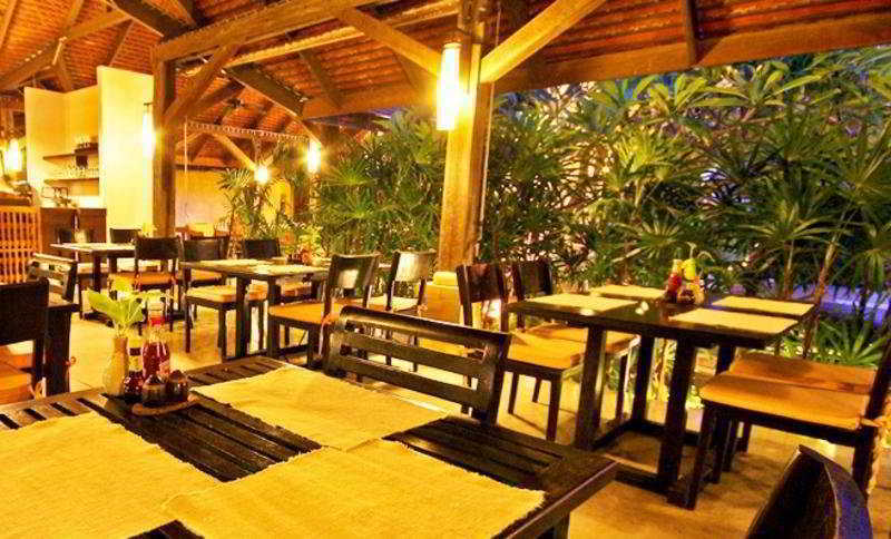 Resort The Peri 4*