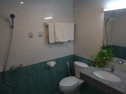 โรงแรมสุขวิไล Sukwilai 2*