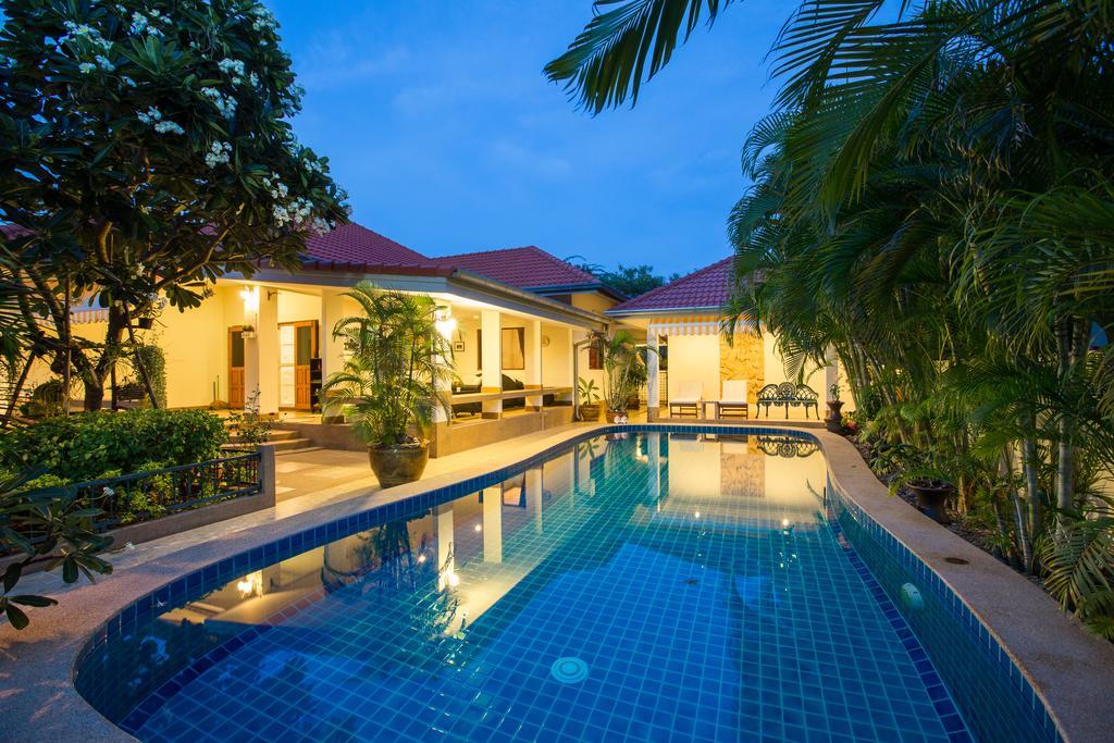 Villa Pause Pool 116 *