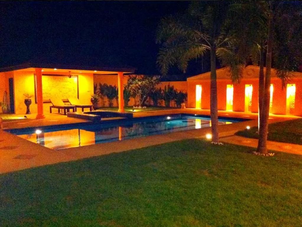 Siam Star Luxury Villa Hua Hin