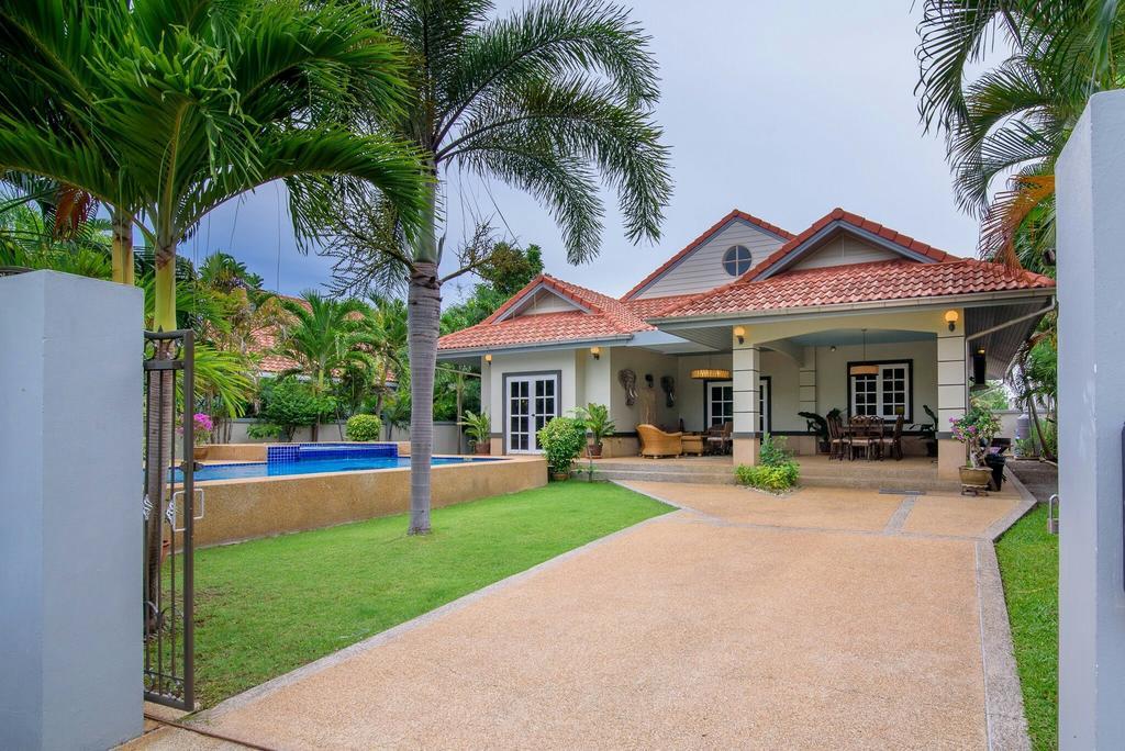 Cateriya Pool Biệt thự Hua Hin
