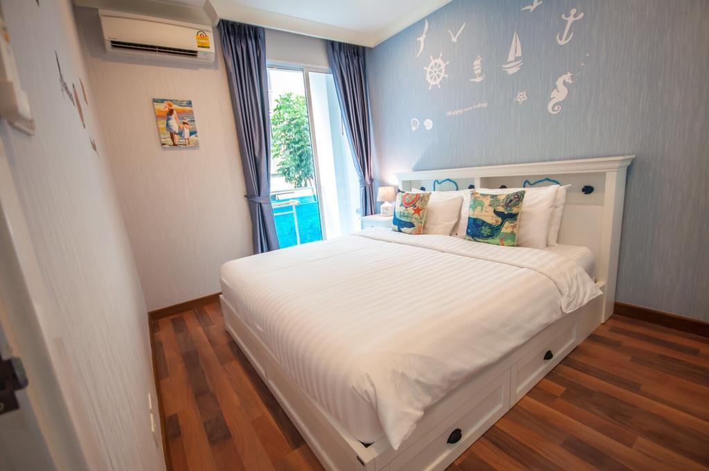 My F202 Apartment *