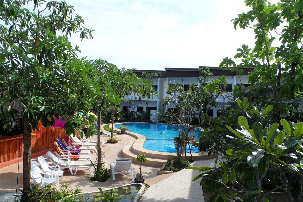 Hotel Baan Sabaaidee - Adult Friendly 3*