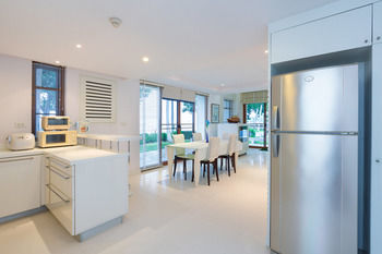 Hotel Baan Lonsai Beachfront Condominium Hua Hin