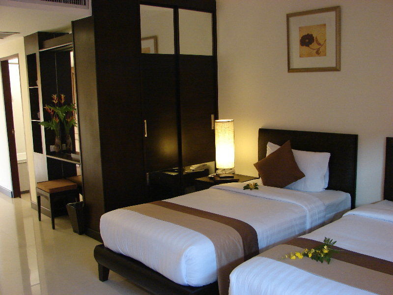 La Maison 3* HHQ