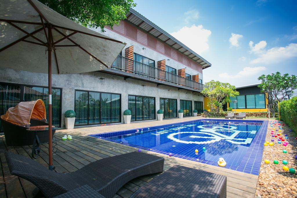 Asrama The Bike Loft Family Hua Hin
