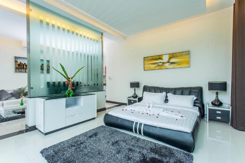 Lotus & 4* Hua Hin