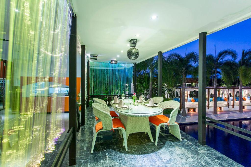 Tempat peranginan Lotus &