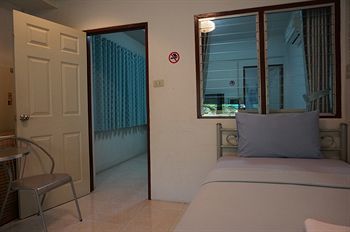 Baan Taweesuk 2*