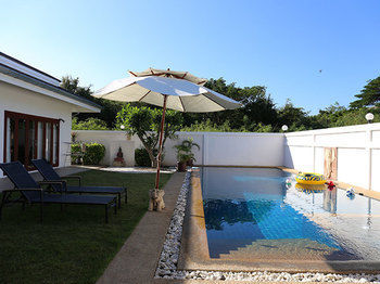 ทิวาพูลวิลล่า Thiva Pool *