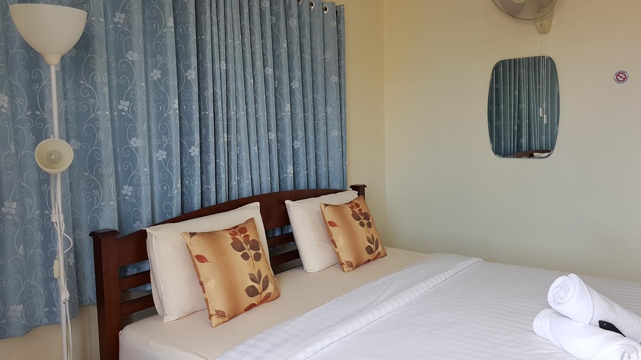 Baan Taweesuk Guest house Hua Hin