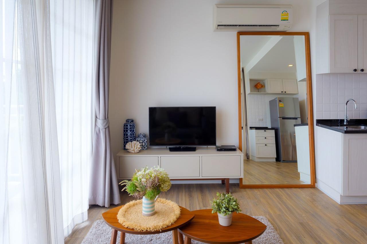Summer Apartment *