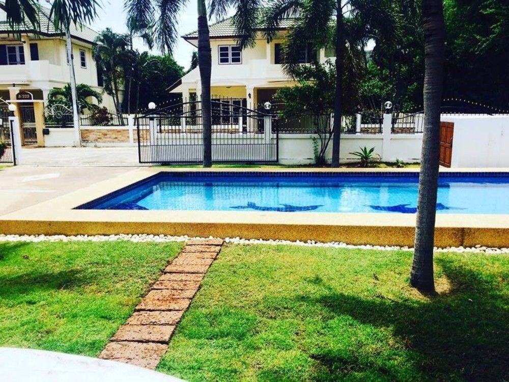 66 Pool Hua Hin
