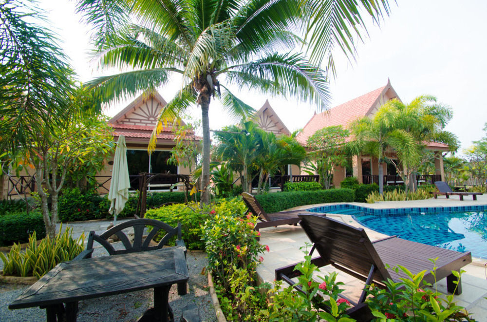 Hotel Baan Aroonwan 3*