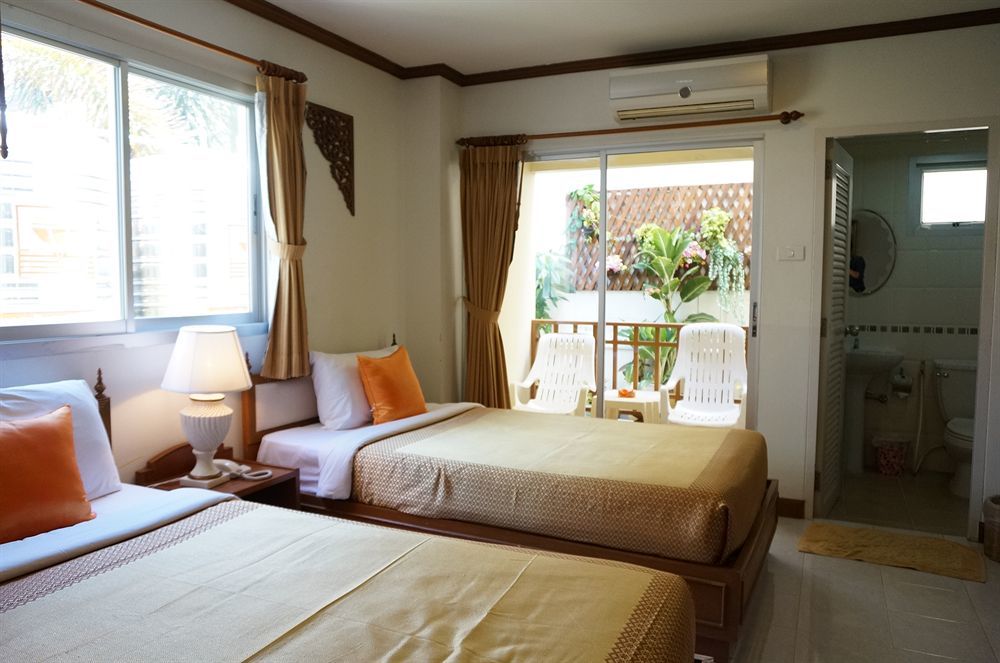 Khách sạn White - Sha Certified Hua Hin