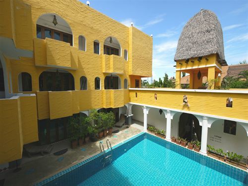 Riad Hua Hin 3*