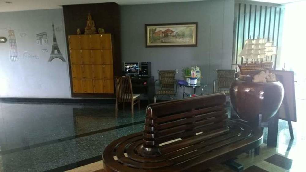 Baan Suksiri 3*