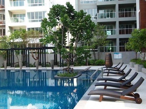 The Seacraze Hua-Hin By Montri C. *