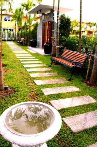 Baan Issara 3*
