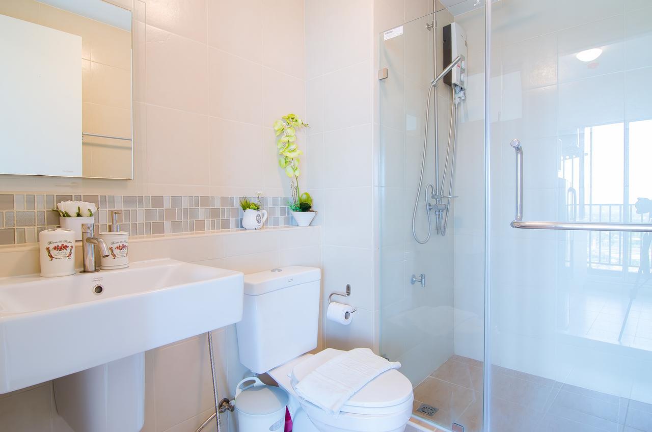 Baan Kiang Fah Fully Furnished High Floor Apartment *