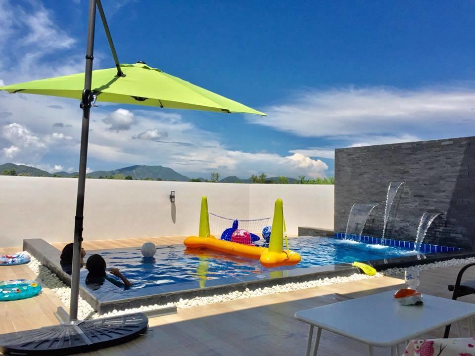 Guest house Le Leaf Pool 18 3*