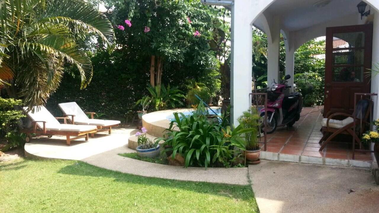 Cozy 2 Bedroom - 4 Persons Villa Hua Hin
