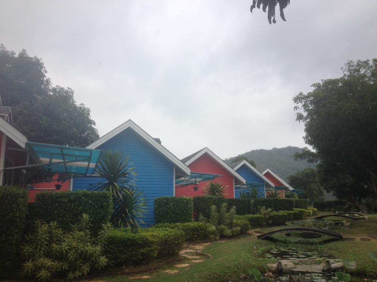 Resort The Calm 3*