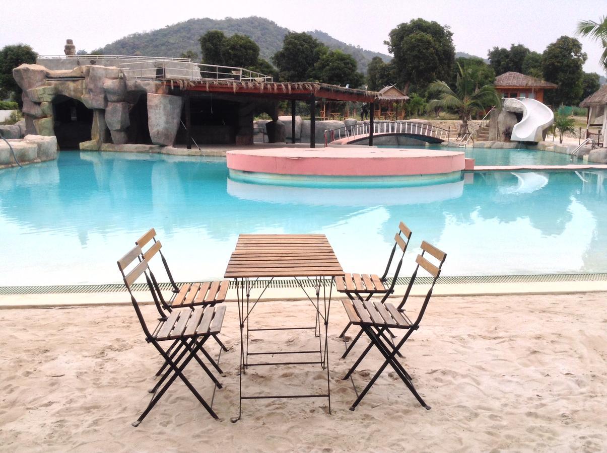 The Calm Resort Hua Hin