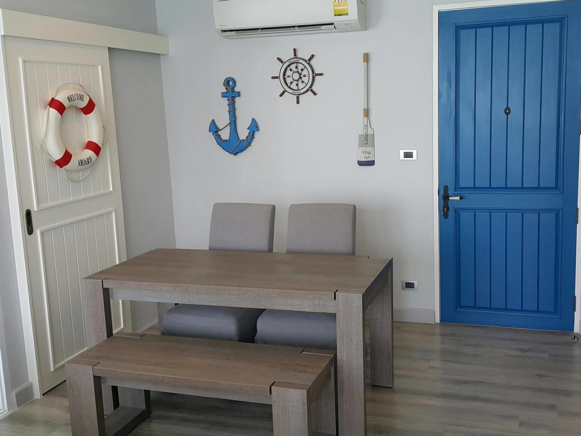 The Crest Santora 4 Fl H Apartment