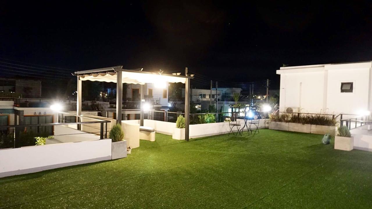 @chain Pool Villa *