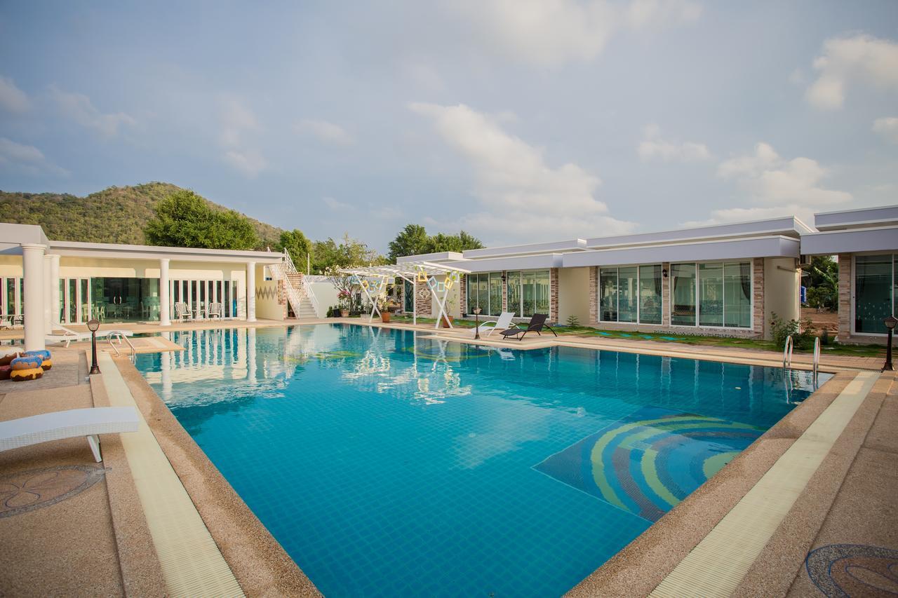 Resort Wanna And Yoshioka Hua Hin